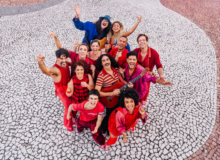 Teatro Castro Alves recebe estreia nacional de "Moraes Musical Moreira", dirigido por Ana Paula Bouzas; veja as datas e ingressos. (Imagem: Reprodução)